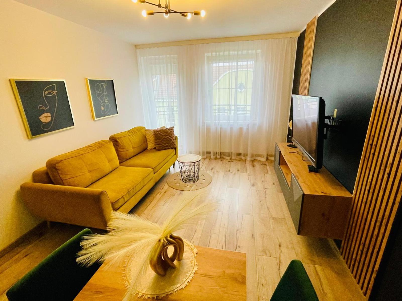 Blue Apartment Close To Old Town Bydgoszcz Exterior foto